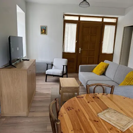 Renoves Centre Les Bains * Bagnols-les-Bains